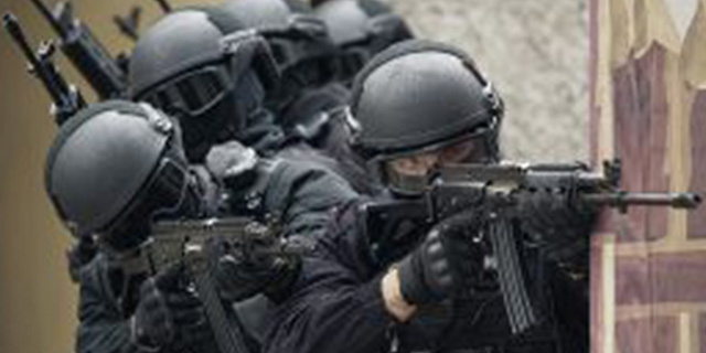 Assault Rifles